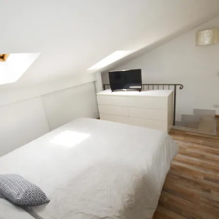 Arco Bianco Apartment